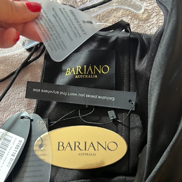 Bariano Faux-Wrap Shirred Evening Dress Gown. Very good/thick quality/fabric. - Picture 4 of 11